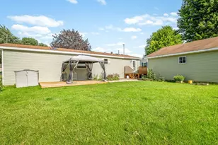 8652 Springwood Ct, Roscoe, IL 61073 - Photo 29