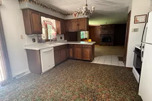 4975 Blackhawk Rd, Rockford, IL 61109 - Photo 17