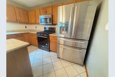 607 Jamestown, Belvidere, IL 61008 - Photo 5