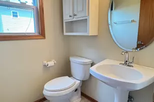 607 Jamestown, Belvidere, IL 61008 - Photo 13
