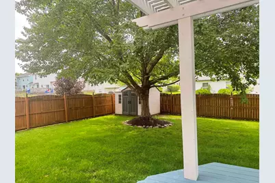 607 Jamestown, Belvidere, IL 61008 - Photo 33