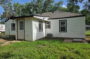 4329 Kennet Ave, Rockford, IL 61101 - Photo 3