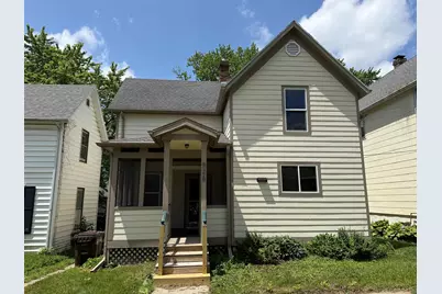 528 S Harlem Avenue, Freeport, IL 61032 - Photo 1