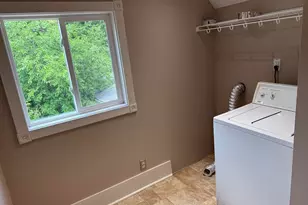 528 S Harlem Ave, Freeport, IL 61032 - Photo 11