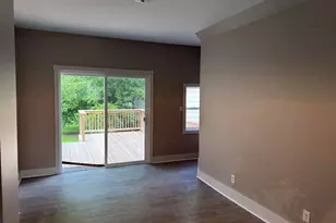 528 S Harlem Ave, Freeport, IL 61032 - Photo 5