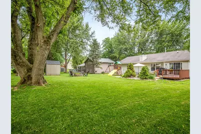 415 Staffordshire Drive, Poplar Grove, IL 61065 - Photo 33