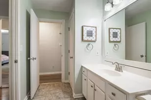 415 Staffordshire Dr, Poplar Grove, IL 61065 - Photo 21