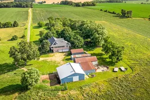 4206 W West Grove Rd, Leaf River, IL 61047 - Photo 3