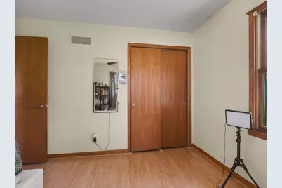 207 Tamarack Hollow Street, Poplar Grove, IL 61065 - Photo 15