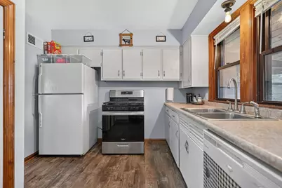 5021 Arlington Street, Loves Park, IL 61111 - Photo 7