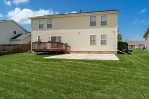 2987 Vaughndale Dr, Machesney Park, IL 61115 - Photo 3