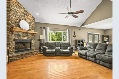 1393 Chadbourne Drive, Davis, IL 61019 - Photo 11