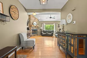 1393 Chadbourne Dr, Lake Summerset, IL 61019 - Photo 13