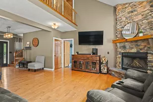 1393 Chadbourne Dr, Lake Summerset, IL 61019 - Photo 5