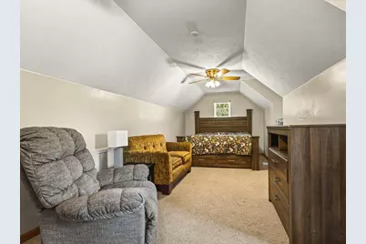 1393 Chadbourne Drive, Lake Summerset, IL 61019 - Photo 29