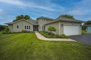 11322 Ventura Blvd, Machesney Park, IL 61115 - Photo 1