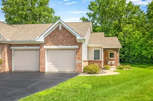 6364 Parks Edge Dr, Loves Park, IL 61111 - Photo 1