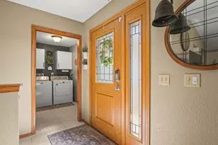 6322 Tudor Ln, Loves Park, IL 61111 - Photo 9