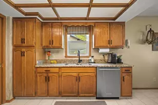 6322 Tudor Ln, Loves Park, IL 61111 - Photo 17
