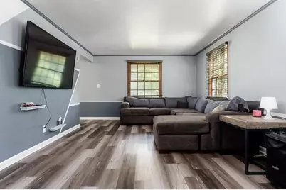 1518 Harlem Boulevard, Rockford, IL 61103 - Photo 9