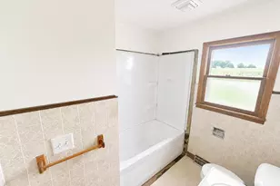 308 W Logan St, Forreston, IL 61030 - Photo 11