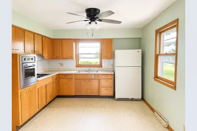 308 W Logan Street, Forreston, IL 61030 - Photo 9