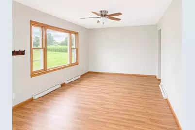 308 W Logan Street, Forreston, IL 61030 - Photo 7