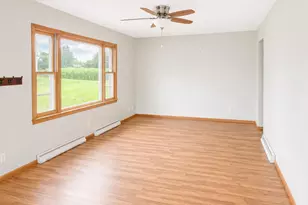 308 W Logan St, Forreston, IL 61030 - Photo 7