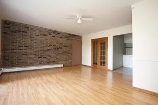 126 S La Londe Ave, Addison, IL 60101 - Photo 5