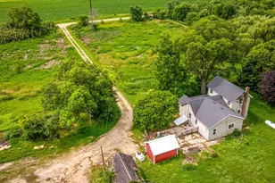 9836 E Maize Rd, Ridott, IL 61067 - Photo 3