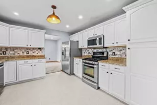 1017 Northwestern Ave, Davis Junction, IL 61020 - Photo 11