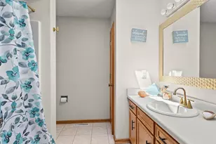 3476 Valley Woods Dr, Cherry Valley, IL 61016 - Photo 25
