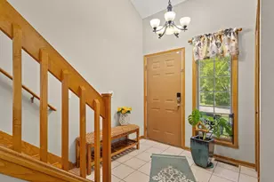 3476 Valley Woods Dr, Cherry Valley, IL 61016 - Photo 3