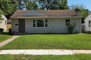 3220 Montrose Ave, Rockford, IL 61101 - Photo 1