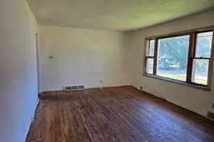 3220 Montrose Ave, Rockford, IL 61101 - Photo 3