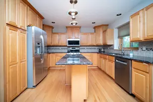 6787 Flower Hill Rd, Rockford, IL 61114 - Photo 19