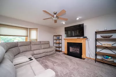 6787 Flower Hill Road, Rockford, IL 61114 - Photo 17