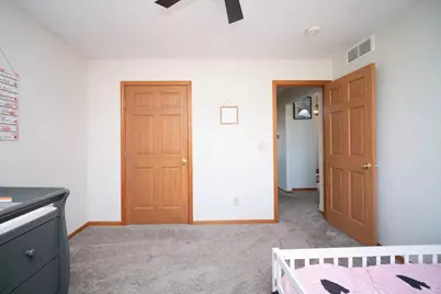 13181 Springhill Drive, Winnebago, IL 61088 - Photo 7