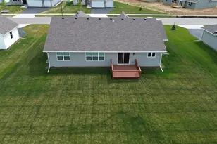 3687 Cardinal Dr, Beloit, WI 53511 - Photo 35