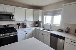 3687 Cardinal Dr, Beloit, WI 53511 - Photo 15