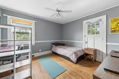 706 N Rockford Avenue, Rockford, IL 61107 - Photo 9