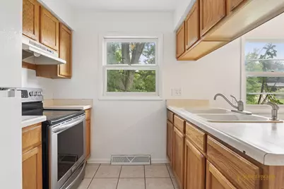 1518/1520 Muldoon Drive, Rockford, IL 61103 - Photo 13