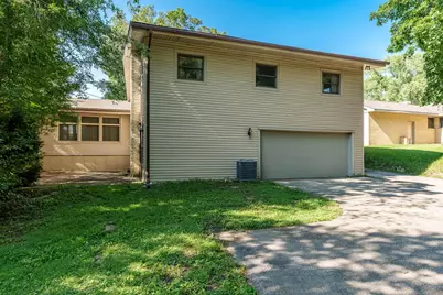 5537 Guilford Road, Rockford, IL 61107 - Photo 7