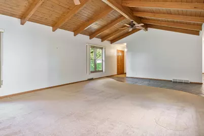 5537 Guilford Road, Rockford, IL 61107 - Photo 17