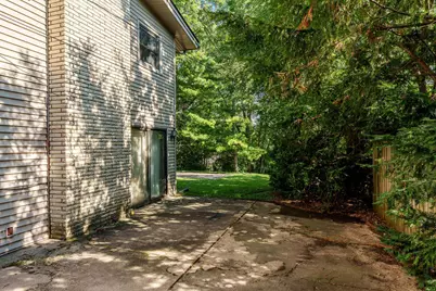 5537 Guilford Road, Rockford, IL 61107 - Photo 11