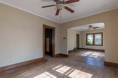 2120 17th Avenue, Rockford, IL 61104 - Photo 5