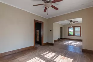 2120 17th Ave, Rockford, IL 61104 - Photo 5