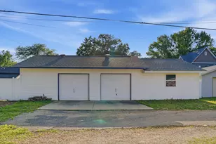 709 S 2nd St, Oregon, IL 61061 - Photo 9
