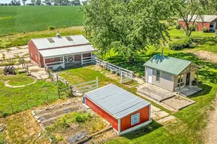 8710 N Pecatonica Rd, Pecatonica, IL 61063 - Photo 35