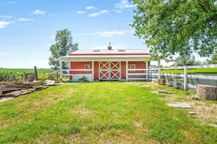 8710 N Pecatonica Rd, Pecatonica, IL 61063 - Photo 29
